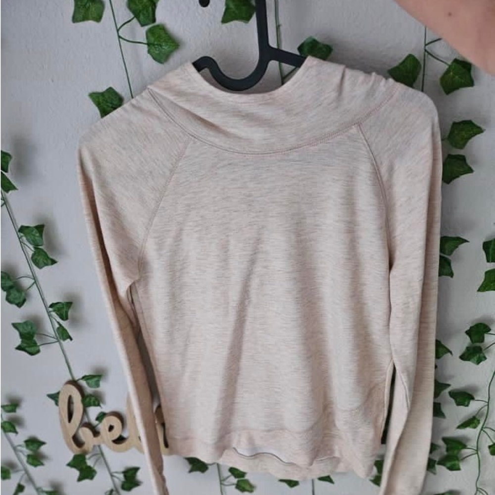 Nude pink hoodieish sweatshirt